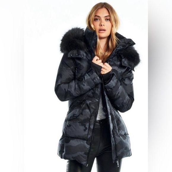 SAM. Jackets & Blazers - SAM. Dark Camouflage Puffer Jacket